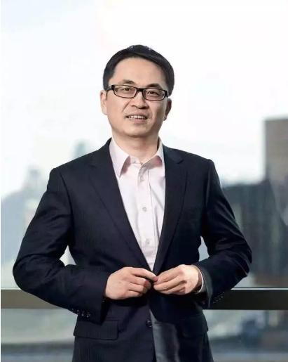 董明珠与张磊早期故事背后的启示与影响