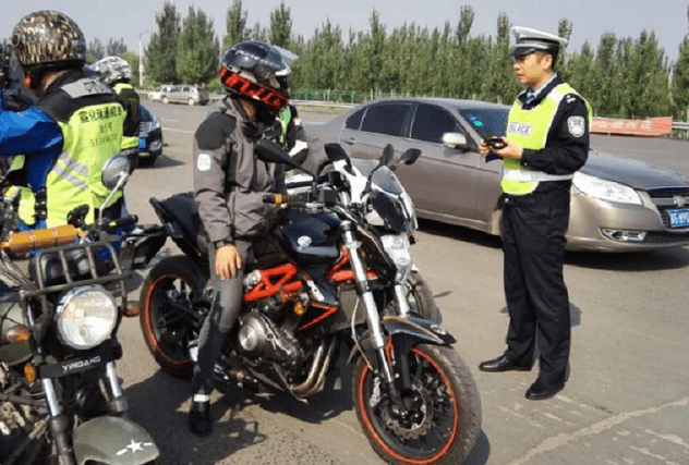 摩托车最早交规概述