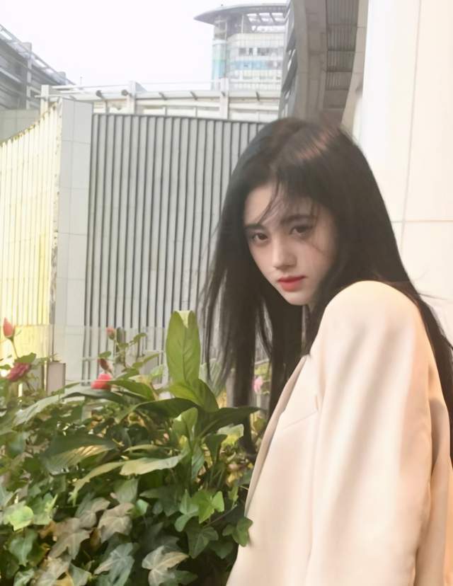 鞠婧祎星途起点，早期作品探寻