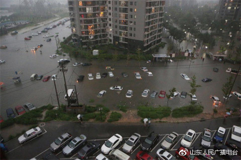 北京大暴雨最早视频记录，历史瞬间与城市挑战的重现