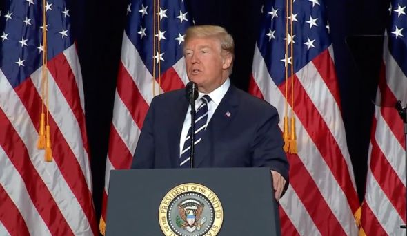 美国政治新星特朗普的首次演讲，崛起的启示