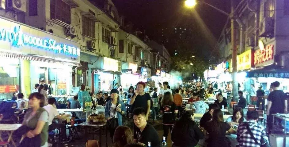 中国小龙虾的美食文化，早期食用历史探究
