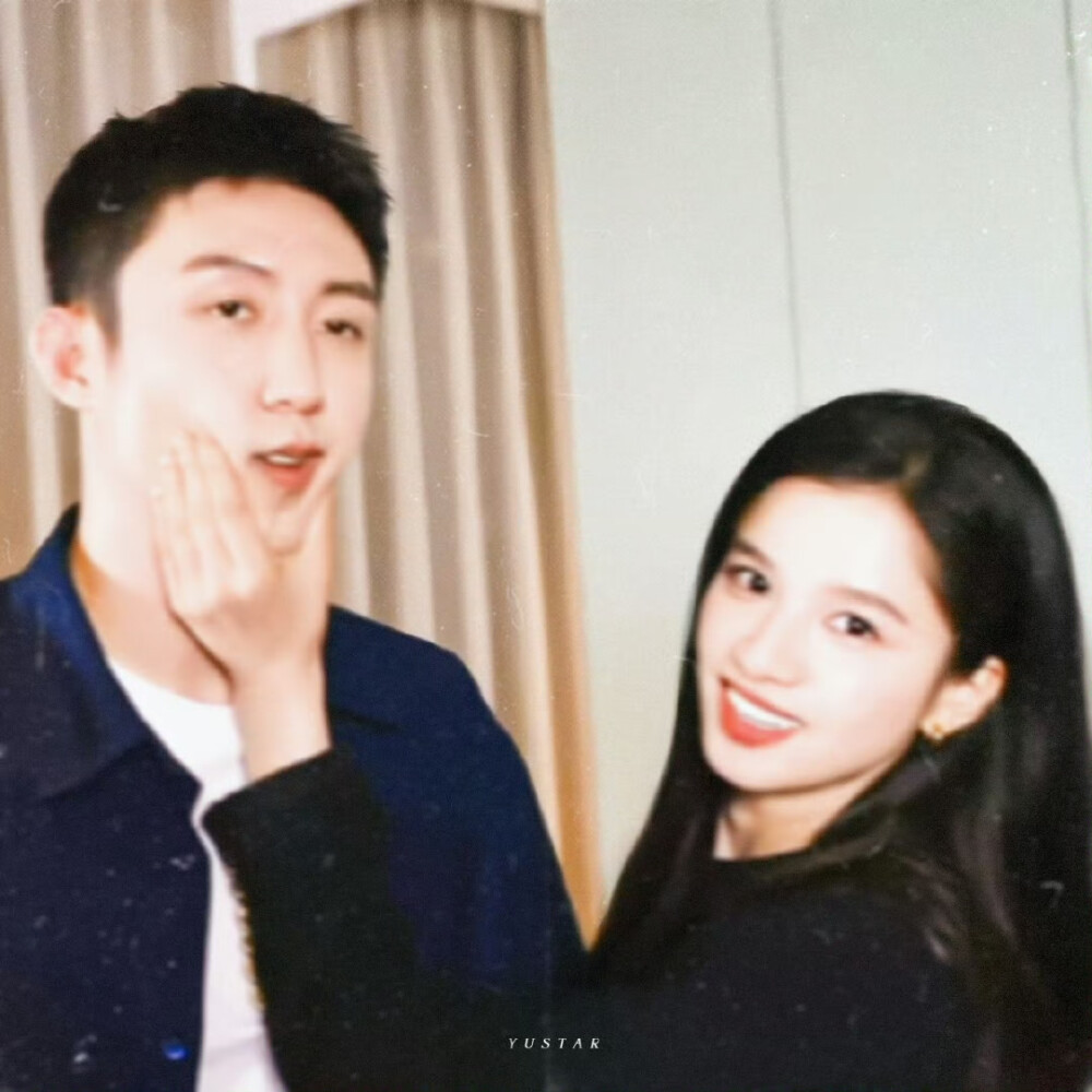 黄景瑜与张婧仪，星辰相遇的浪漫起点