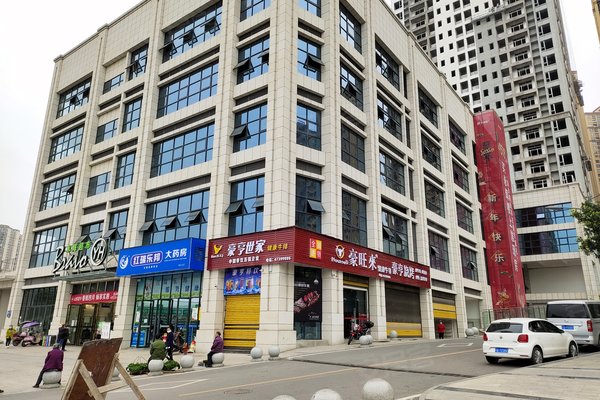 荧鸿城诞生揭秘，早期消息与未来展望